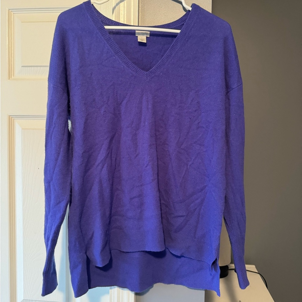 Cashmere sweater